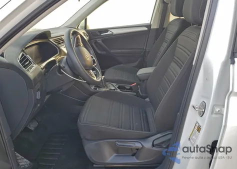 2023 Volkswagen Tiguan S z USA, uszkodzony, nr VIN 3VVFB7AX7PM024734